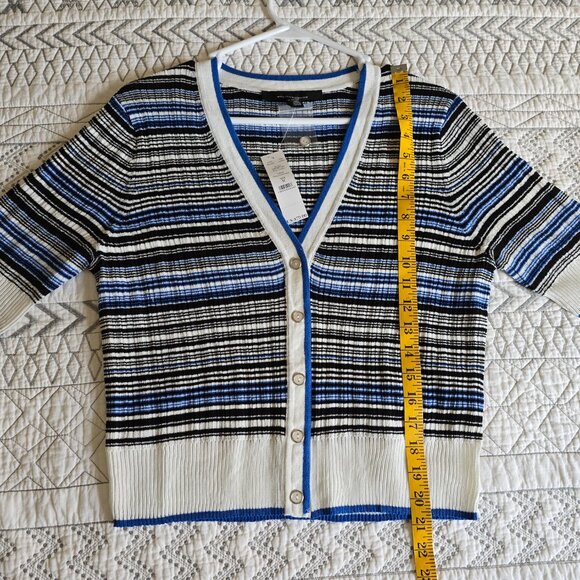 White House Black Market Stripped Cropped Cardigan Sweater Size M NWT - Picture 4 of 6